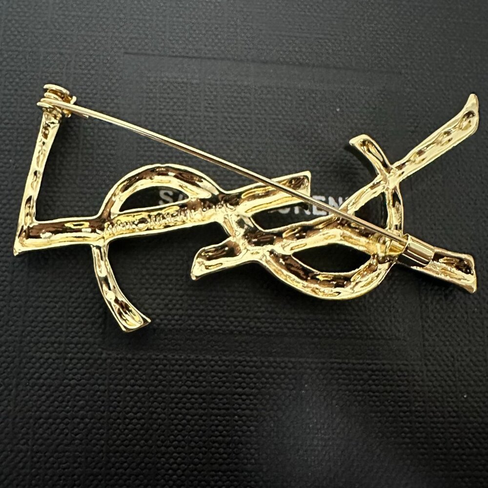 ⭐️Women's Yves Saint Laurent brooch gold💋 - Picture 3 of 5